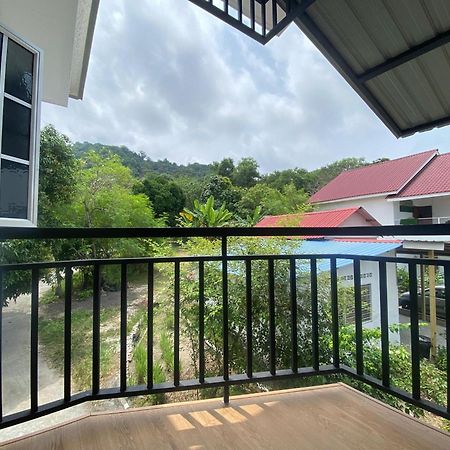 Roomstay Cikgu Mie Bayan Lepas Exterior photo